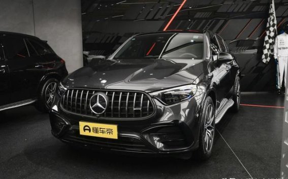 2025款梅赛德斯-AMG GLC 43 4MATIC轿跑SUV：配置升级，动力不变，领跑豪华SUV市场