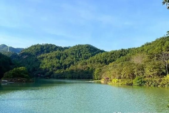 白江湖森林公园：广州的小九寨，远离喧嚣的自然天堂