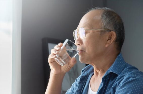 为什么肾脏容易长结石？肾脏结石带来的异常和预防