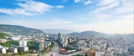 适合4-5月自由行的6座城市，约上两三好友，随便挑一个走走！