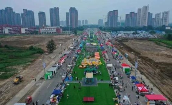 三河市招牌颜色禁令的背后：城市美学与商业活力的权衡