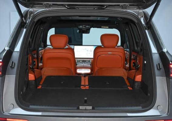 吉利银河M9深度解析：大空间与智能科技打造家庭SUV新标杆