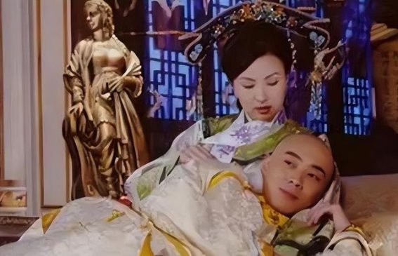 咸丰皇帝的覆灭：权力与欲望的悲剧交响