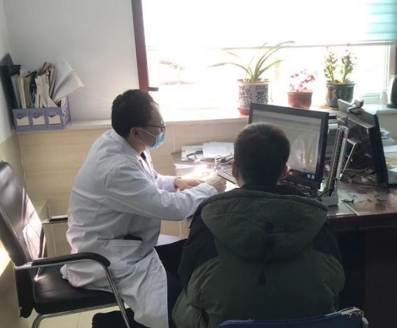 警惕肺癌的伪装：早期症状不容忽视