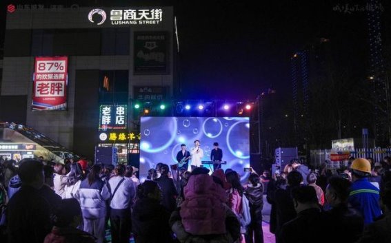 春风化雨，山东城发济南城市公司“春日绽放，心动鲁商”活动点亮唐冶