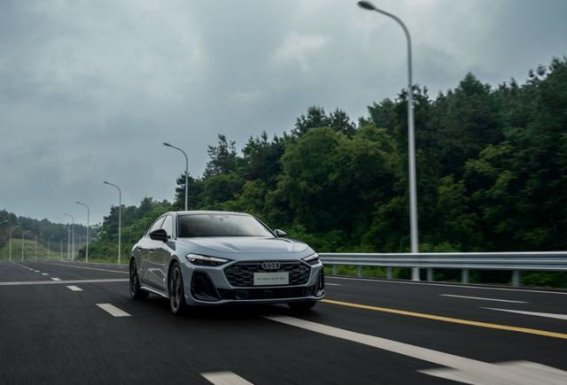 一汽奥迪A5L全面升级引领豪华燃油车新时代