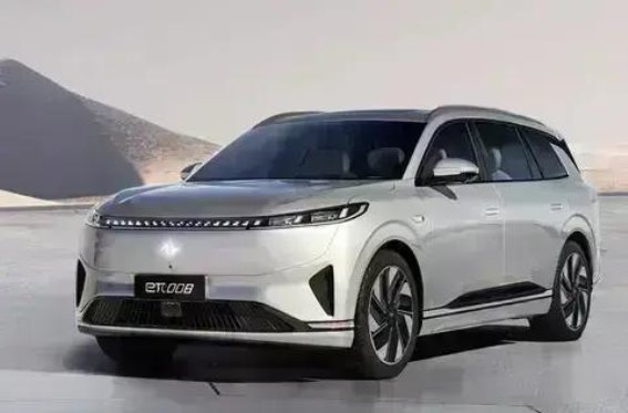 东风奕派008——舒适出行的完美选择