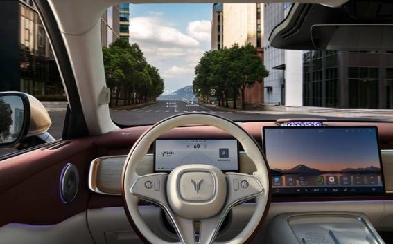 全新岚图知音上市：智驾与续航的双重突破