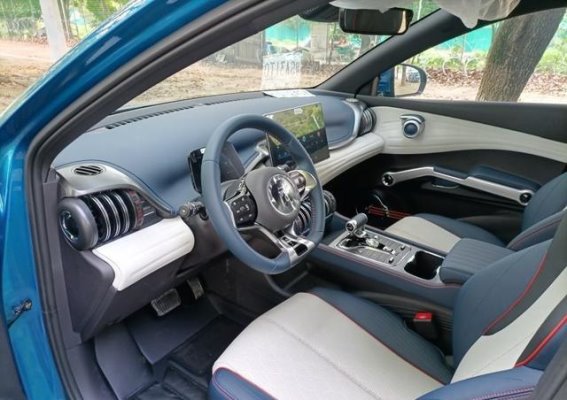 一款经济实用车型的全面评测