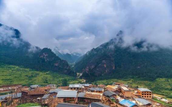 夏日清凉，探访中国十大避暑胜地，你知道哪个最适合你？