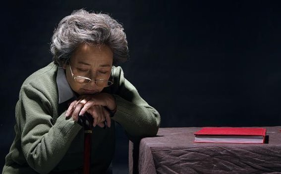 冠心病的真正原因揭晓！老中医的忠告：50岁后少碰这些，健康才能守得住