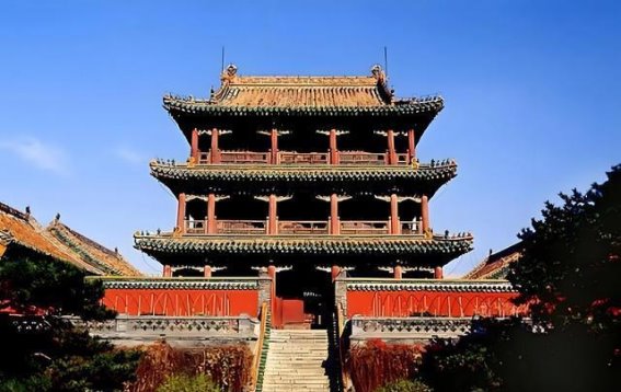 沈阳的文化名楼：凤凰楼与文溯阁的历史探秘