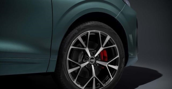 全新一代奥迪Q3发布 分体式大灯与家族内饰引领紧凑SUV新风潮