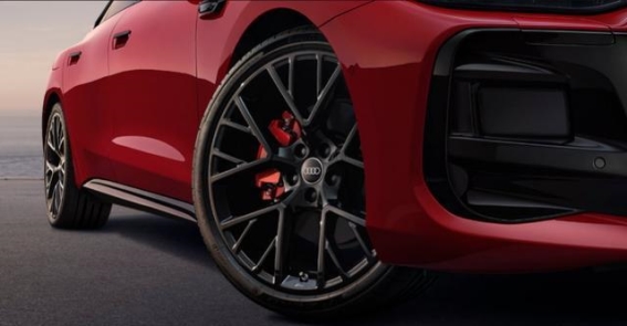 全新上汽奥迪A5L Sportback首发限量版预售开启，豪华与性能完美融合