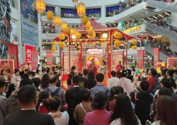元宵佳节，正佳广场大唐千灯会与家庭共享欢乐时光