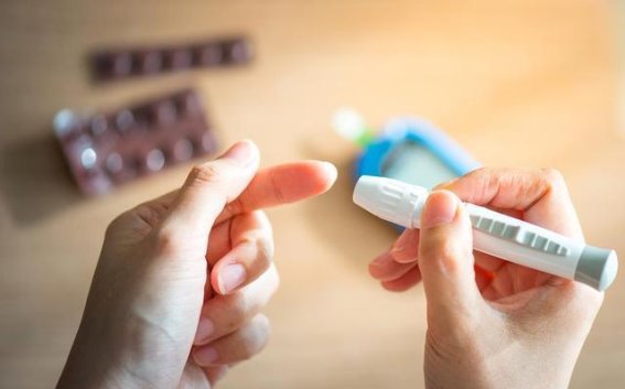 活过80岁的糖尿病患者，都在50岁时戒掉了这三件事