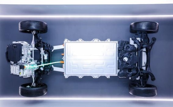 荣威M7 DMH：引领中大型混动家轿新风潮