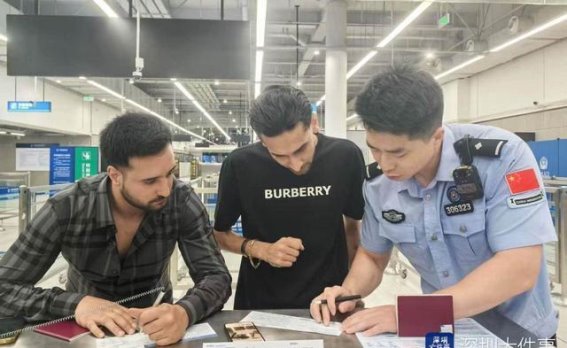 皇岗口岸：24小时不打烊 助力国际友人畅游中国