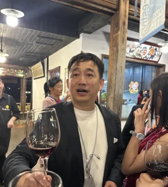 乌镇戏剧节的别样风情与明星背后的故事