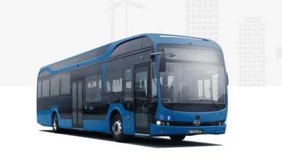 比亚迪eBus B13.b：700公里续航打破电动巴士极限