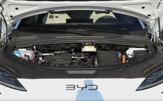 长安启源Q07与宋PLUS DM对比：如何选择中型SUV与紧凑型SUV？