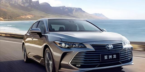 蛇年七夕与亚洲龙：浪漫之旅与财运并行