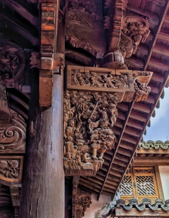 东阳古宅与木雕：江南深处的文化遗韵