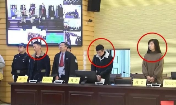 巨蟒峰攀岩事件：一块石头的价值为何如此高？