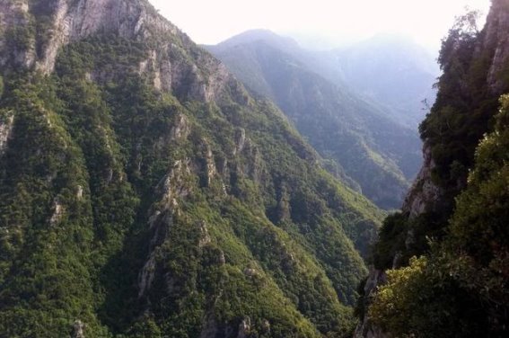 大娄山脉：跨越地理与历史的自然之伟