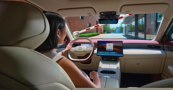 东风风神L8：为家而生的豪华与智能SUV