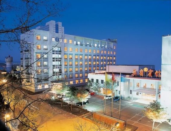 燕园宾馆的尴尬夜晚