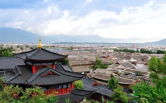 探访中国古镇的历史与风情