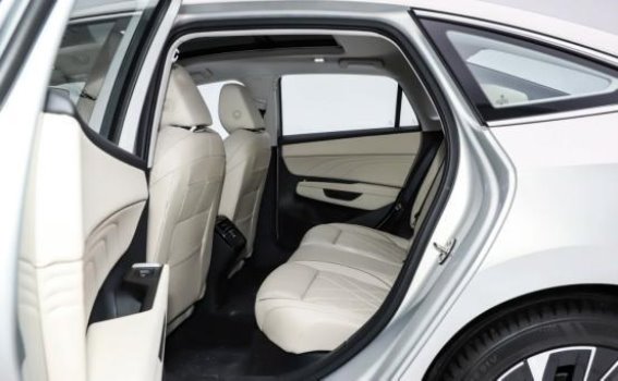 全新大众速腾L：设计升级与动力革新，11.99万元起的性价比之选