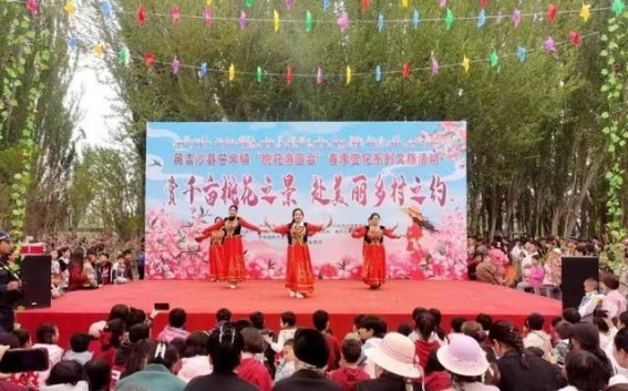 春光与桃花相映，济宁援疆助力英吉沙农文旅融合