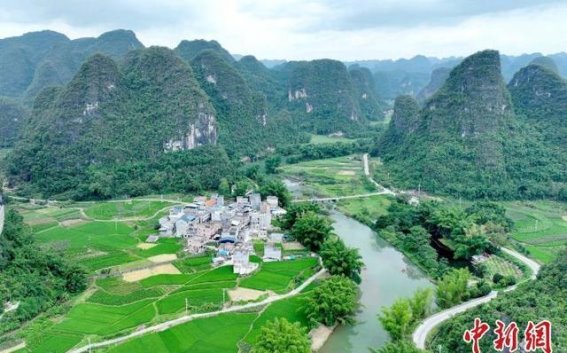 广西罗城夏日田园，画卷般的自然景致