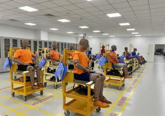 长城汽车35周年：技术突破与全球化视野的交汇点