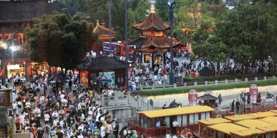 2025年五一劳动节假期延长至五天：如何利用这个黄金假期？