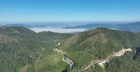 海南环热带雨林旅游公路开工，建设新格局助力生态与旅游融合