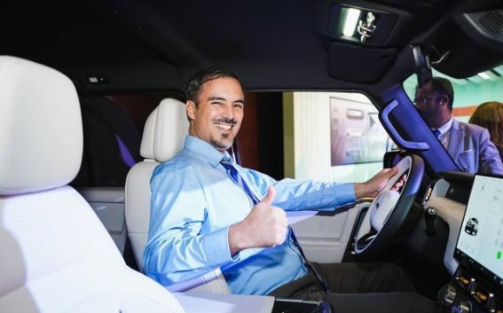 iCAR V23中东首秀开启全球潮酷出行新时代