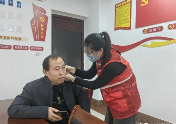 邹平市中医院走进临池镇初级中学开展健康知识讲座，助力学生全面健康成长