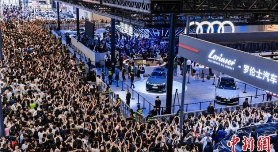 2025粤港澳大湾区车展：未来出行的智能化与价值竞争