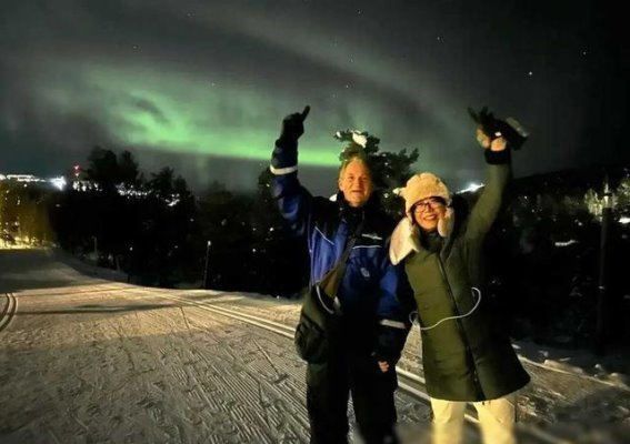 命运的微笑：山东姑娘在异国他乡的温情旅程