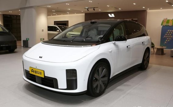 理想i8纯电中大型SUV即将上市 续航突破720公里引关注