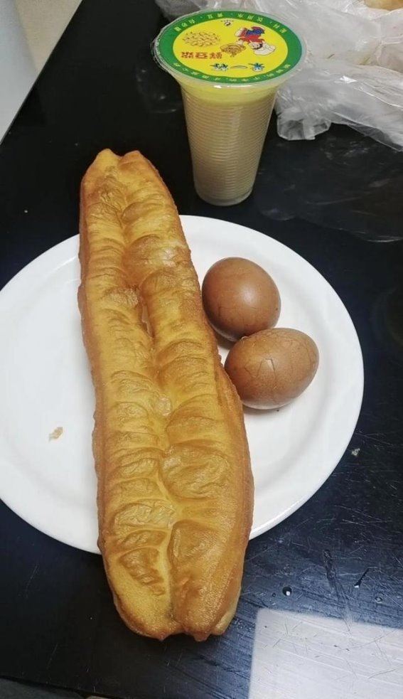 老年人早餐不容忽视的三大健康隐患，癌症风险逐渐升高，医生提醒要警惕