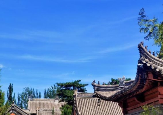 漫步呼和浩特古城文化园 感受时光的沉淀