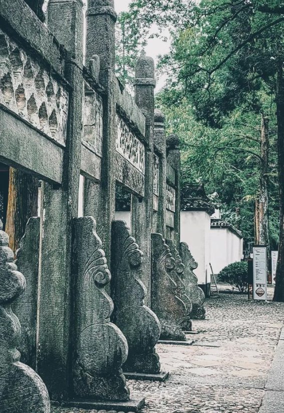 九江，隐藏在庐山脚下的时光古城