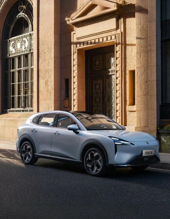 宝骏云海俊雅版SUV将于八月上市 幻彩俊雅蓝引领潮流