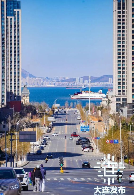 大连：浪漫与自然交织的城市风光