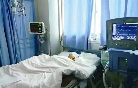 肝病患者的生活细节：老年人应避免的几个不良习惯