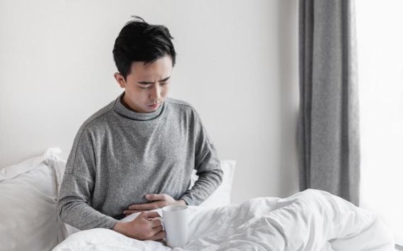 日常四种习惯最易诱发胃息肉，及时干预很关键